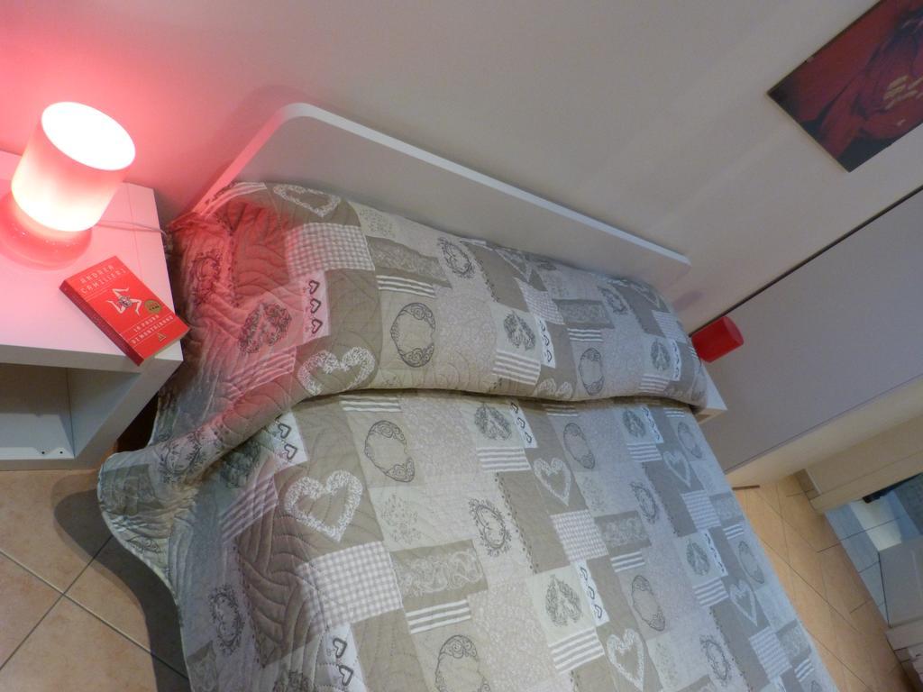 Residenza Piazza San Francesco Apartment Bologna Room photo