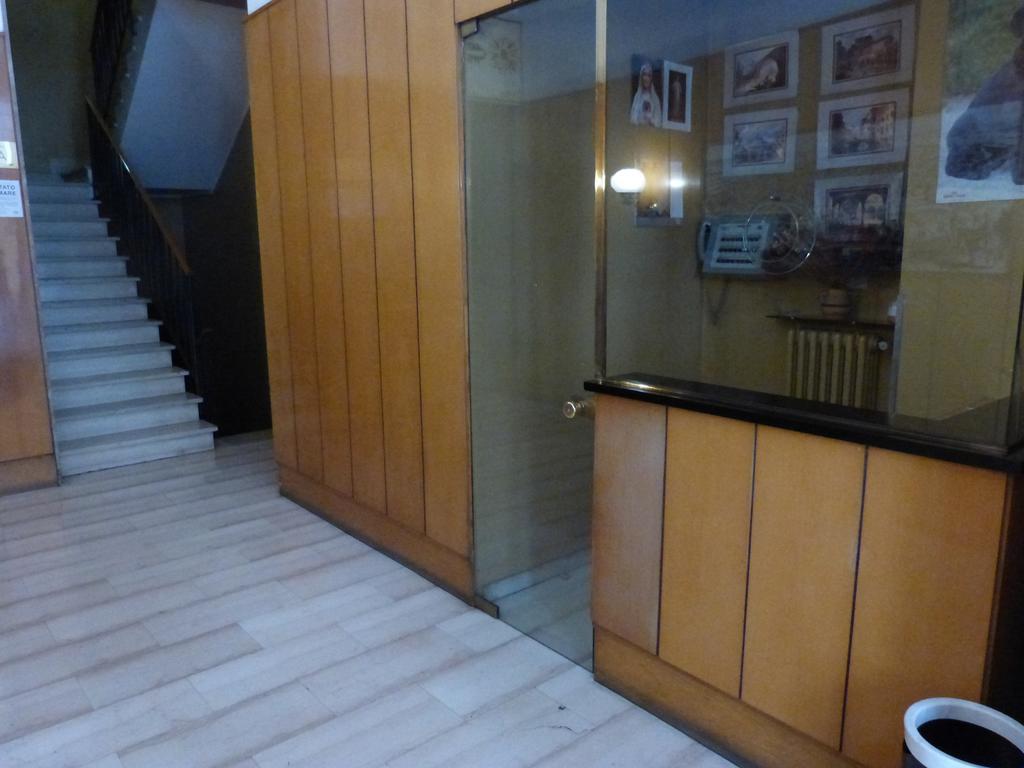 Residenza Piazza San Francesco Apartment Bologna Room photo